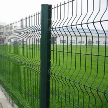 Anping TLWY عالية الجودة الصينية مصنع 3D حديقة سياج لوحة متعرج ملحومة شبكة سلكية سياج مع المشاركات الخوخ
