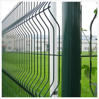 مربع TL-63 شبكة سلكية ثلاثية الأبعاد منحنية سياج أخضر PVC مطلي